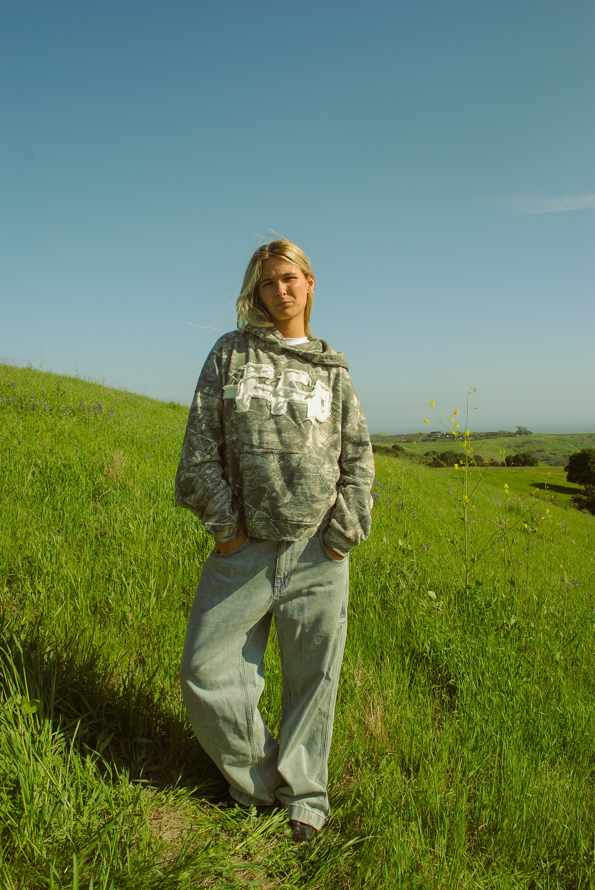 CAMO HOODIE