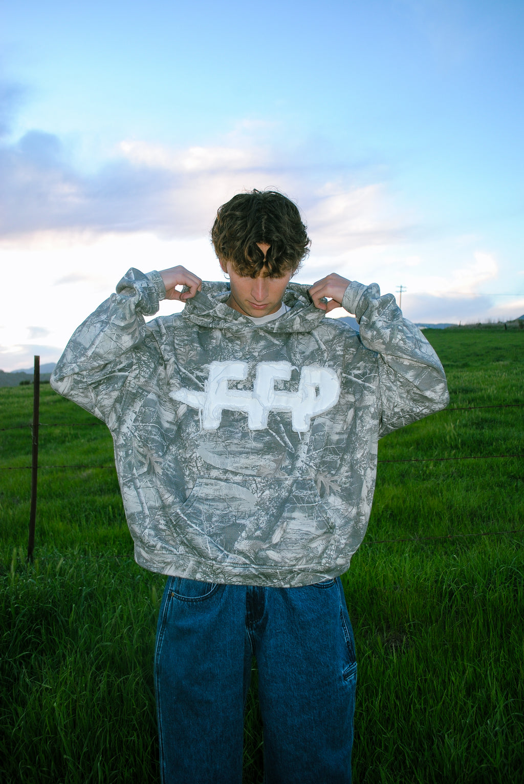CAMO HOODIE