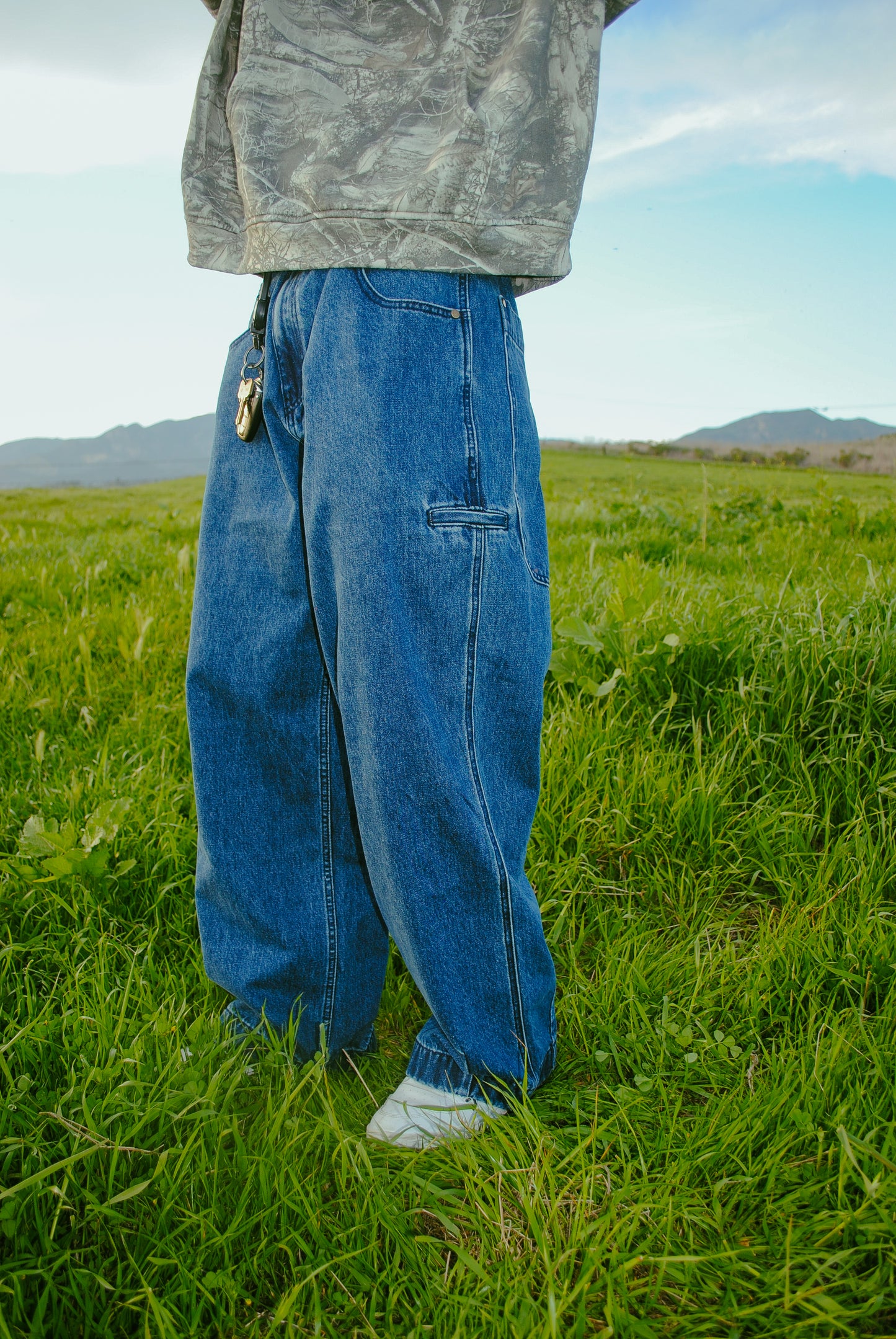 BLUE DENIM