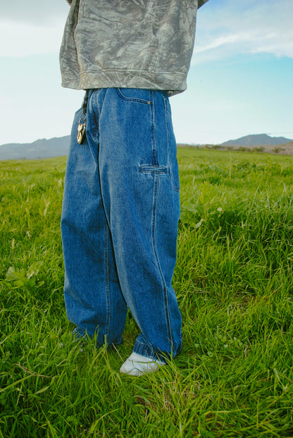 BLUE DENIM